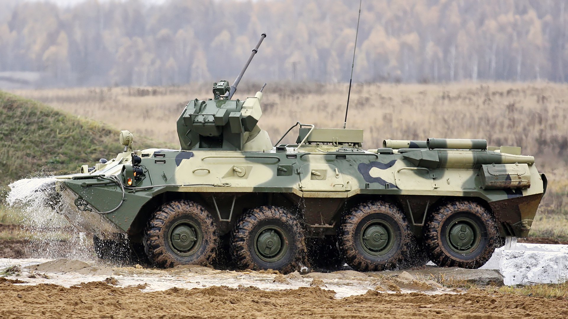 leyu乐鱼体育综合-银队防守强硬，成功限制对手得分，银持球防守精英