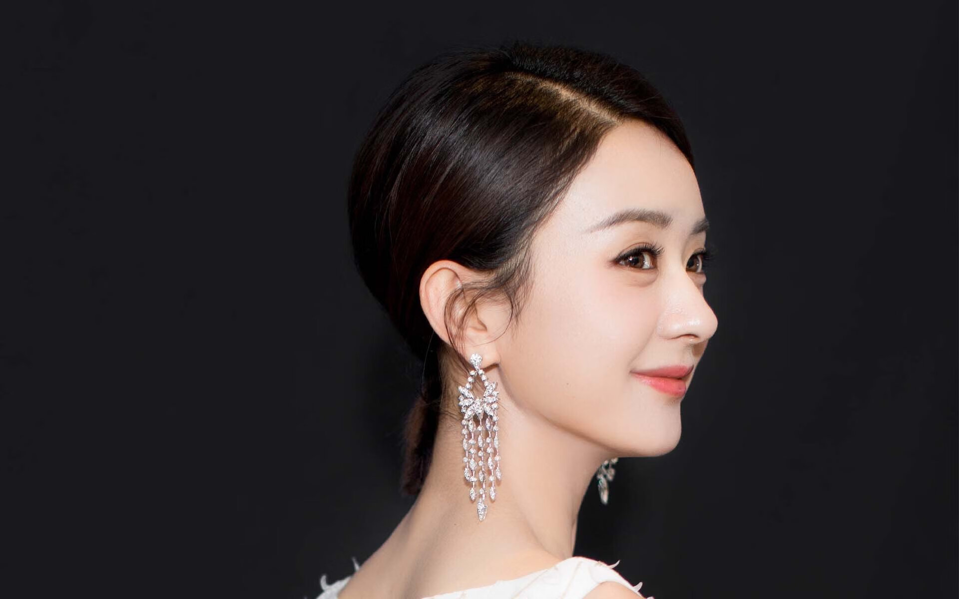 乐鱼体育(中国)官方网站-青训是否结合基础技术与战术，青训是否结合基础技术与战术的关系