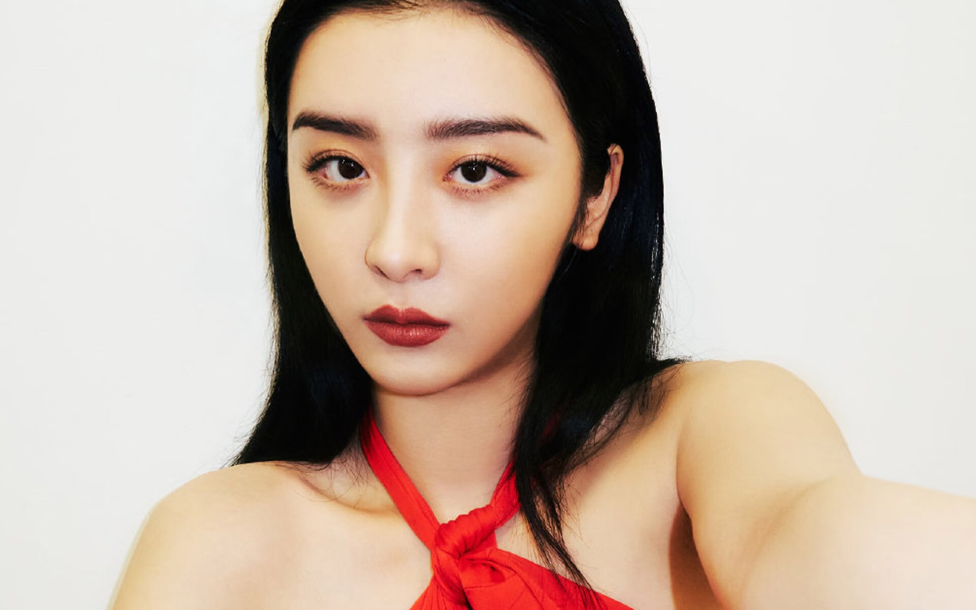 乐鱼娱乐app-曼联主帅战术调整提升前场活力，曼联主帅人选