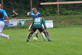 乐鱼电竞· (中国)官方网站-欧洲杯巨星争锋：战术、技术双俱佳！，欧洲杯争冠