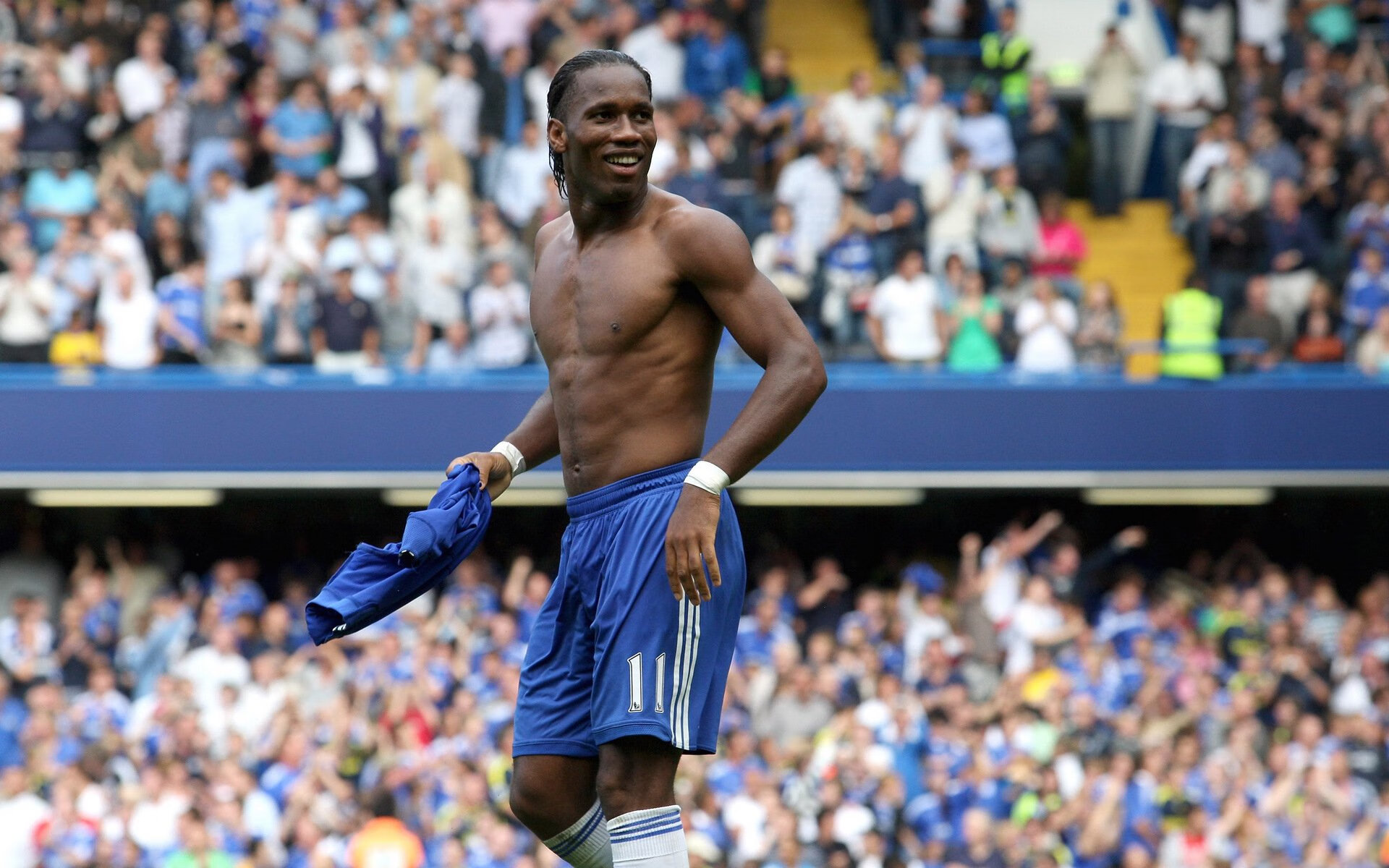 难忘瞬间:本赛季十大精彩片段回顾,赛场精彩瞬间