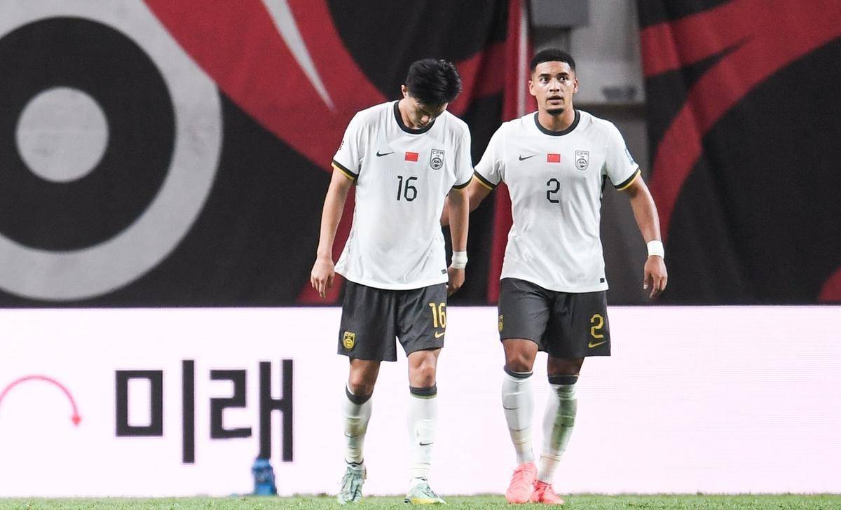 乐鱼体育：国足新战术“闪电反击”，训练场秘密曝光的简单介绍