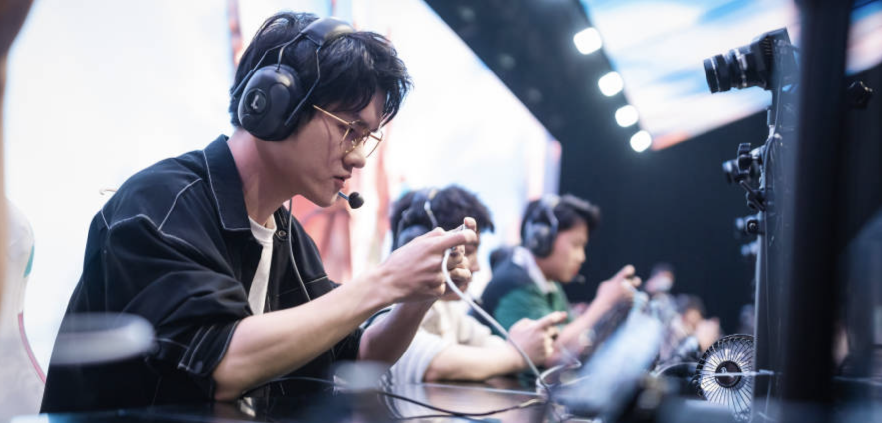 包含乐鱼体育:电竞选手健康问题，引发关注的词条